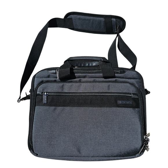 Samsonite Other - Samsonite Travel Laptop Bag with Tons of Pockets and Luggage Strap